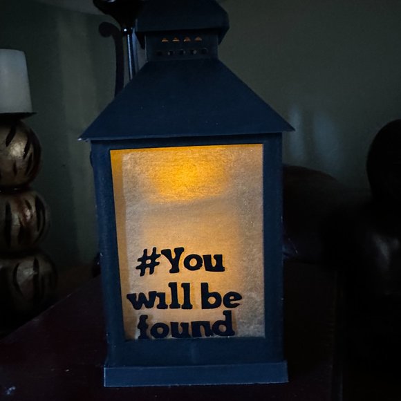 Dear Evan Hanson Themed Lantern - Picture 3 of 7